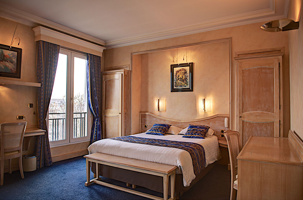 Hotel du Midi Paris Montparnasse Denfert-Rochereau France thumbnail